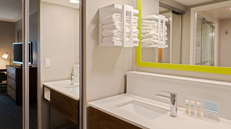 Hampton Inn & Suites Fort Myers Beach Room