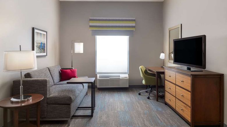 <b>Hampton Inn & Suites Fort Myers Beach Room</b>. Images powered by <a href="https://iceportal.shijigroup.com/" title="IcePortal" target="_blank">IcePortal</a>.