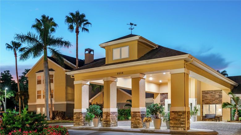 <b>Homewood Suites by Hilton Fort Myers Exterior</b>. Images powered by <a href="https://iceportal.shijigroup.com/" title="IcePortal" target="_blank">IcePortal</a>.