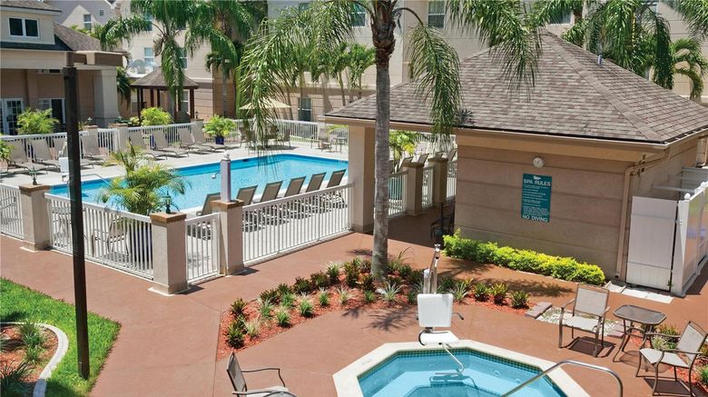<b>Homewood Suites by Hilton Fort Myers Pool</b>. Images powered by <a href="https://iceportal.shijigroup.com/" title="IcePortal" target="_blank">IcePortal</a>.