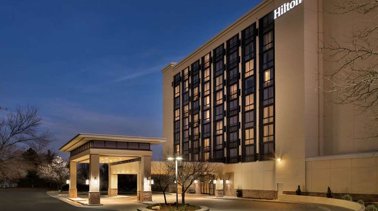 Hilton Fort Collins Exterior
