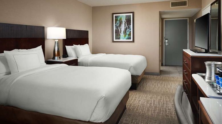 <b>Hilton Fort Collins Room</b>. Images powered by <a href="https://iceportal.shijigroup.com/" title="IcePortal" target="_blank">IcePortal</a>.