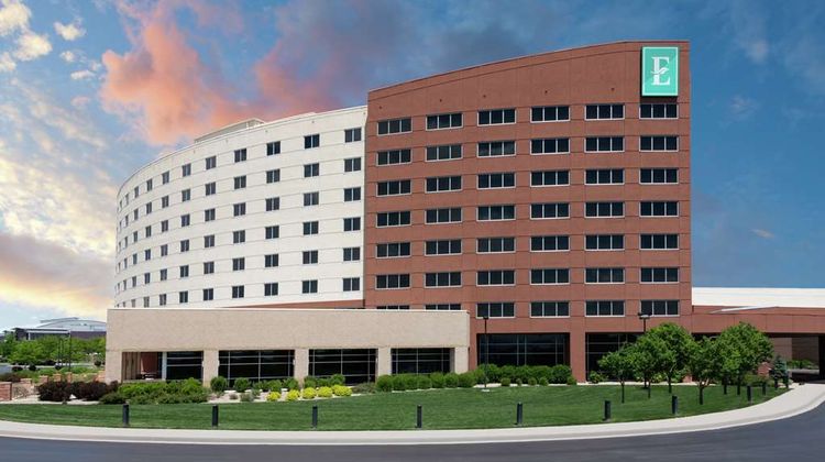 Embassy Suites Conference Center & Spa Exterior