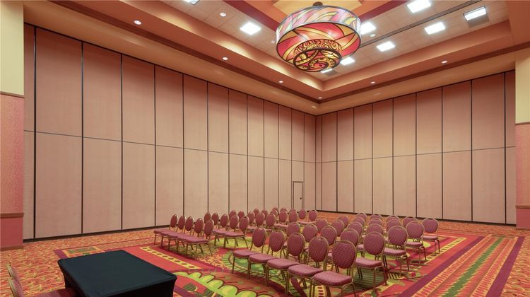 Embassy Suites Conference Center & Spa Meeting