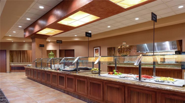 Embassy Suites Conference Center & Spa Restaurant
