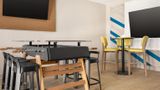 <b>Hilton Garden Inn Fort Collins Lobby</b>. Images powered by <a href="https://iceportal.shijigroup.com/" title="IcePortal" target="_blank">IcePortal</a>.