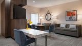 <b>Hampton Inn Loveland Room</b>. Images powered by <a href="https://iceportal.shijigroup.com/" title="IcePortal" target="_blank">IcePortal</a>.