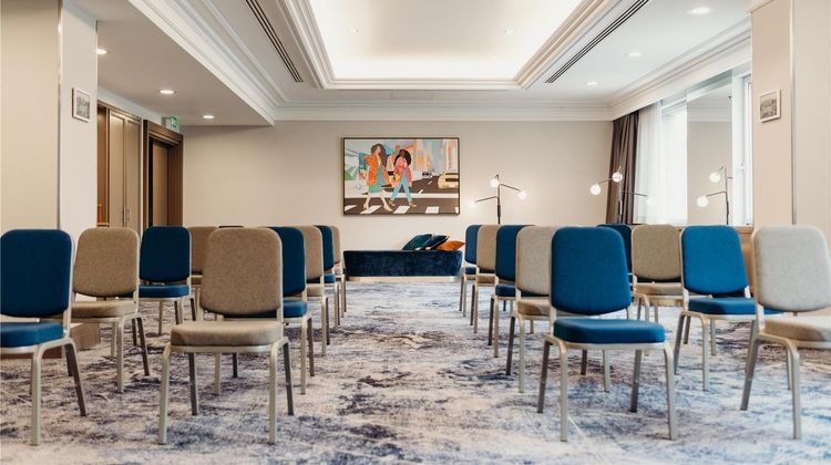 Hilton Frankfurt City Centre Meeting