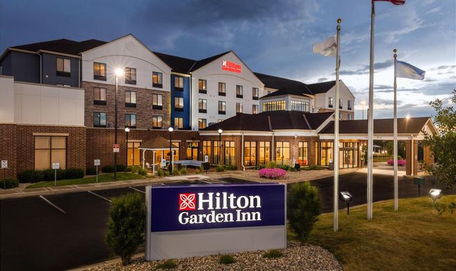 Hilton Garden Inn Sioux Falls Exterior
