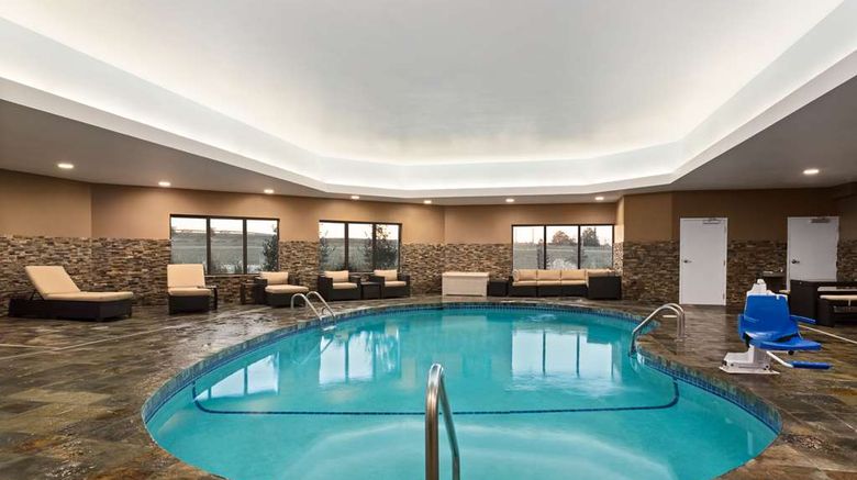 <b>Hampton Inn Fort Smith Pool</b>. Images powered by <a href="https://iceportal.shijigroup.com/" title="IcePortal" target="_blank">IcePortal</a>.