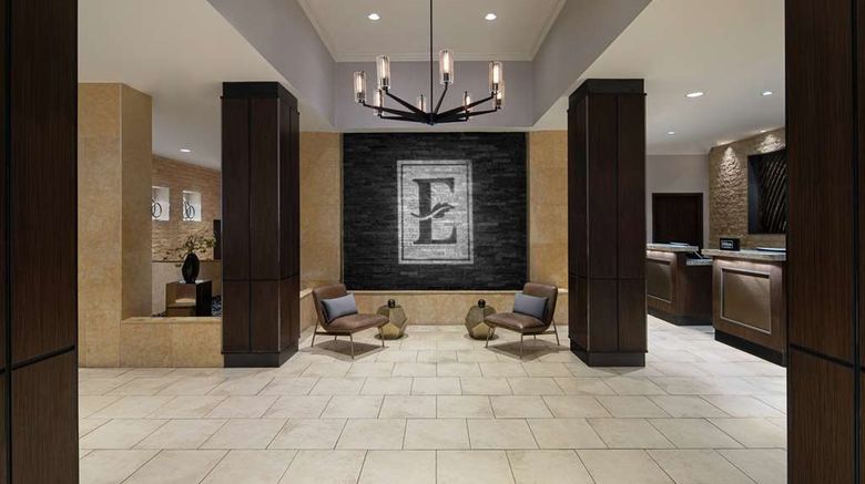 <b>Embassy Suites Fort Worth - Downtown Lobby</b>. Images powered by <a href="https://iceportal.shijigroup.com/" title="IcePortal" target="_blank">IcePortal</a>.