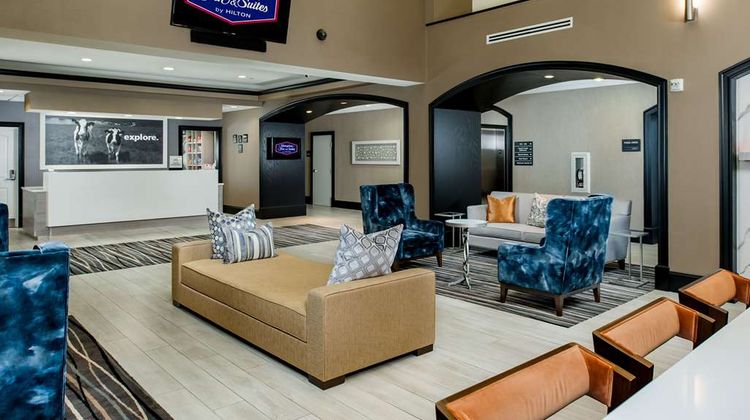 Hampton Inn & Suites Fossil Creek Lobby