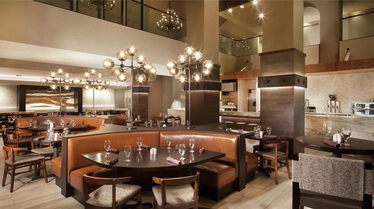 Hilton Fort Worth Restaurant