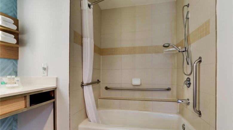 <b>Hilton Garden Inn Fort Worth North Room</b>. Images powered by <a href="https://iceportal.shijigroup.com/" title="IcePortal" target="_blank">IcePortal</a>.