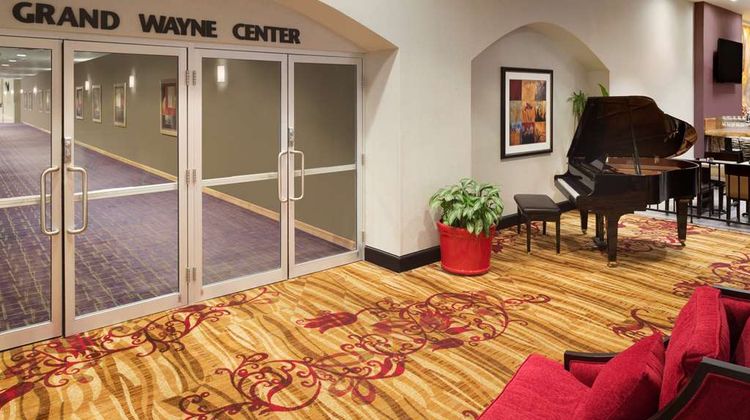 Hilton Fort Wayne at the Grand Wayne Ctr Lobby
