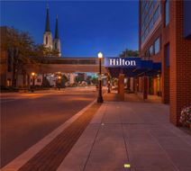 Hilton Fort Wayne at the Grand Wayne Ctr Exterior