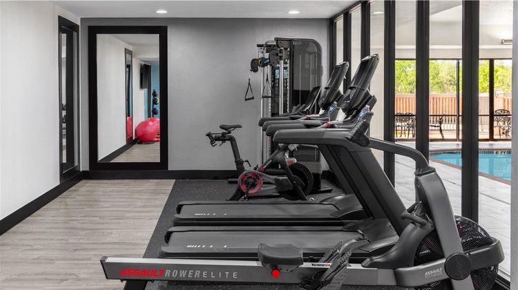 DoubleTree by Hilton Springdale Health