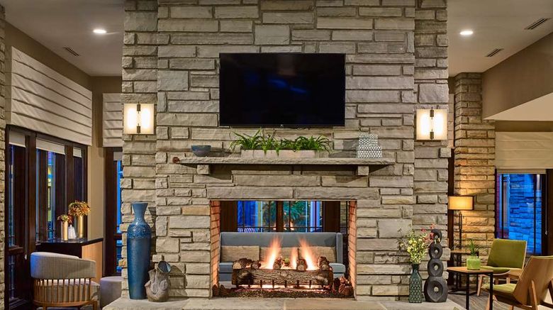 <b>Hilton Garden Inn Gatlinburg Lobby</b>. Images powered by <a href="https://iceportal.shijigroup.com/" title="IcePortal" target="_blank">IcePortal</a>.