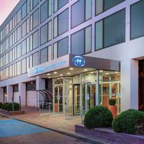 Hilton London Gatwick Airport