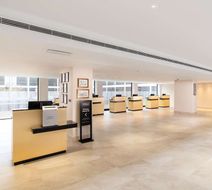 Hilton London Gatwick Airport Lobby
