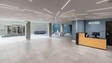 <b>Hilton London Gatwick Airport Lobby</b>. Images powered by <a href="https://iceportal.shijigroup.com/" title="IcePortal" target="_blank">IcePortal</a>.