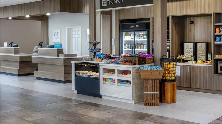 Hilton Garden Inn Grand Forks-UND Lobby