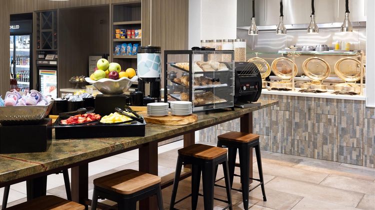 Hilton Garden Inn Grand Forks-UND Restaurant