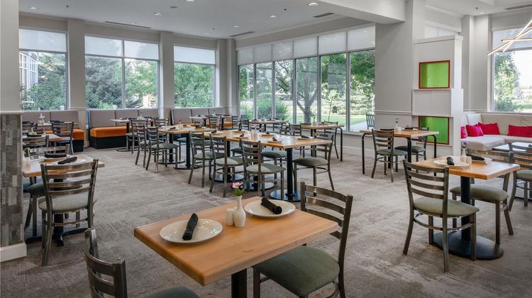 Hilton Garden Inn Grand Forks-UND Restaurant