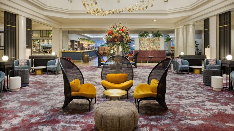 Hilton Glasgow Lobby