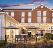 Hilton Garden Inn Mystic Exterior