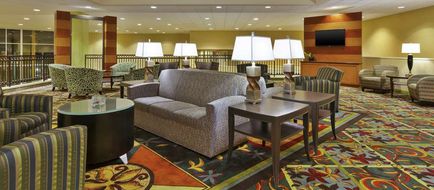 Doubletree Hotel Holland Lobby