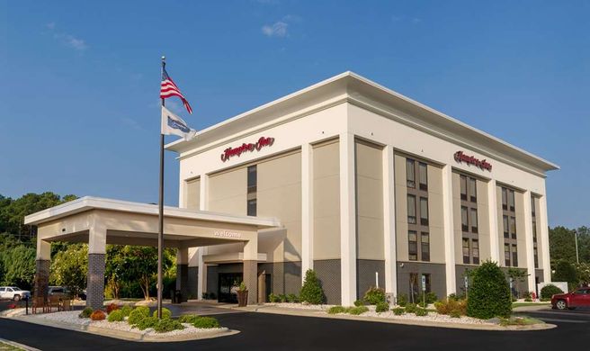 Hampton Inn Goldsboro Exterior