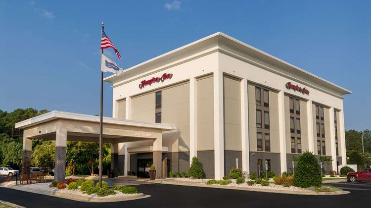 Hampton Inn Goldsboro Exterior