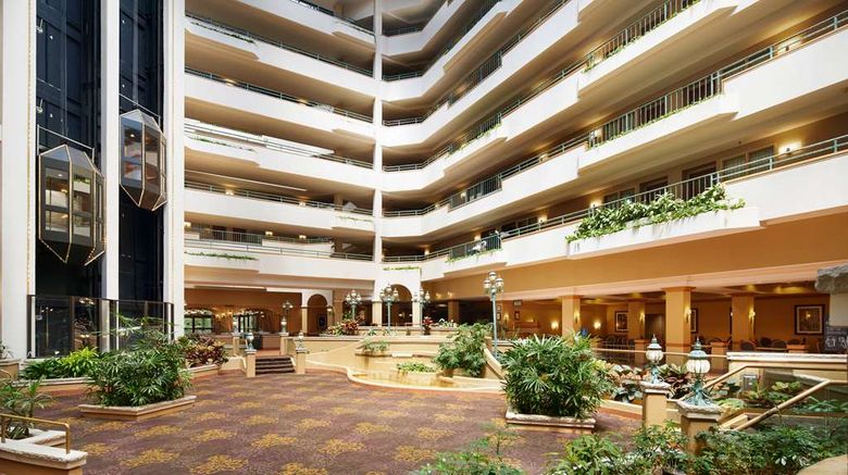 <b>Embassy Suites Greensboro Airport Hotel Lobby</b>. Images powered by <a href="https://iceportal.shijigroup.com/" title="IcePortal" target="_blank">IcePortal</a>.
