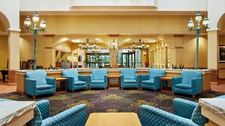 <b>Embassy Suites Greensboro Airport Hotel Lobby</b>. Images powered by <a href="https://iceportal.shijigroup.com/" title="IcePortal" target="_blank">IcePortal</a>.