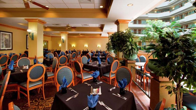 <b>Embassy Suites Greensboro Airport Hotel Restaurant</b>. Images powered by <a href="https://iceportal.shijigroup.com/" title="IcePortal" target="_blank">IcePortal</a>.