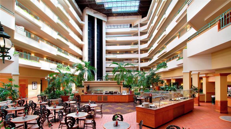 Embassy Suites Greensboro Airport Hotel Restaurant