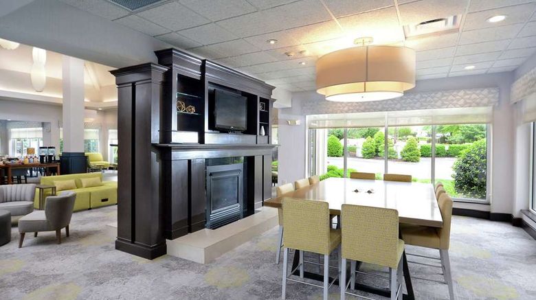<b>Hilton Garden Inn Greensboro Lobby</b>. Images powered by <a href="https://iceportal.shijigroup.com/" title="IcePortal" target="_blank">IcePortal</a>.