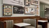 Hampton Inn & Suites Greenville Downtown Lobby