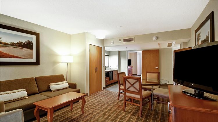 Embassy Suites Greenville Golf Resort Room