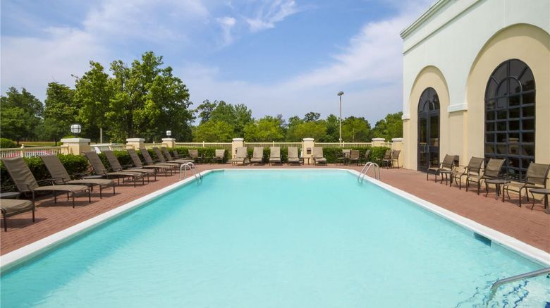 <b>Embassy Suites Greenville Golf Resort Pool</b>. Images powered by <a href="https://iceportal.shijigroup.com/" title="IcePortal" target="_blank">IcePortal</a>.