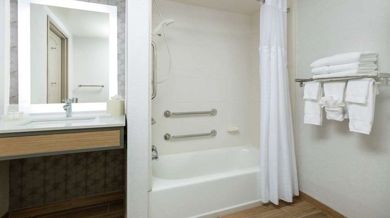 <b>Hilton Garden Inn Greenville Room</b>. Images powered by <a href="https://iceportal.shijigroup.com/" title="IcePortal" target="_blank">IcePortal</a>.