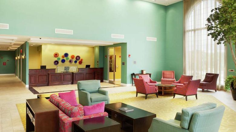 <b>Doubletree by Hilton Hotel Greensboro Lobby</b>. Images powered by <a href="https://iceportal.shijigroup.com/" title="IcePortal" target="_blank">IcePortal</a>.