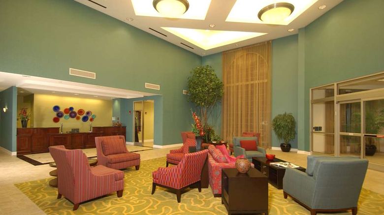 <b>Doubletree by Hilton Hotel Greensboro Lobby</b>. Images powered by <a href="https://iceportal.shijigroup.com/" title="IcePortal" target="_blank">IcePortal</a>.