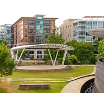 Hilton Greenville Exterior
