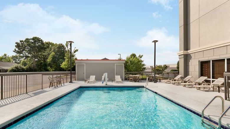 <b>Hampton Inn Greenville/Simpsonville Pool</b>. Images powered by <a href="https://iceportal.shijigroup.com/" title="IcePortal" target="_blank">IcePortal</a>.