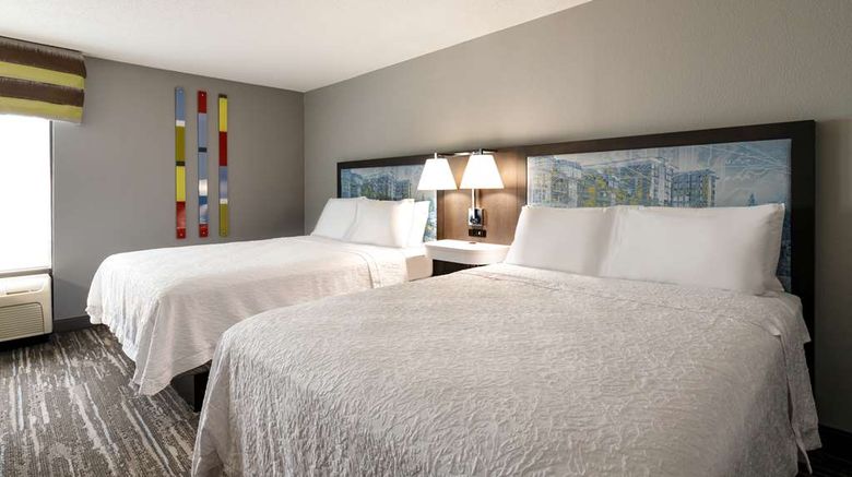 <b>Hampton Inn Greenville/Simpsonville Room</b>. Images powered by <a href="https://iceportal.shijigroup.com/" title="IcePortal" target="_blank">IcePortal</a>.