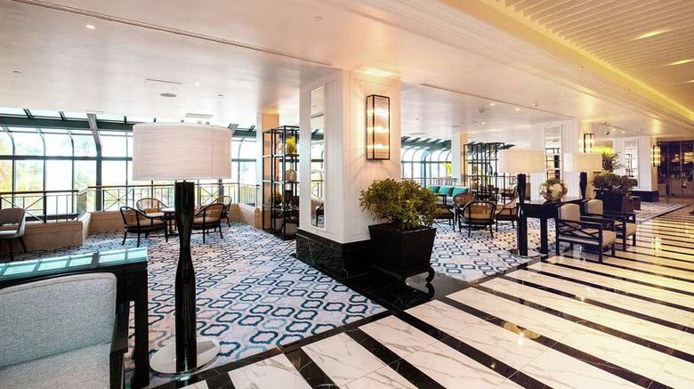 <b>Hilton Guam Resort & Spa Lobby</b>. Images powered by <a href="https://iceportal.shijigroup.com/" title="IcePortal" target="_blank">IcePortal</a>.