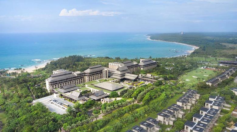 <b>Hilton Wenchang Exterior</b>. Images powered by <a href="https://iceportal.shijigroup.com/" title="IcePortal" target="_blank">IcePortal</a>.