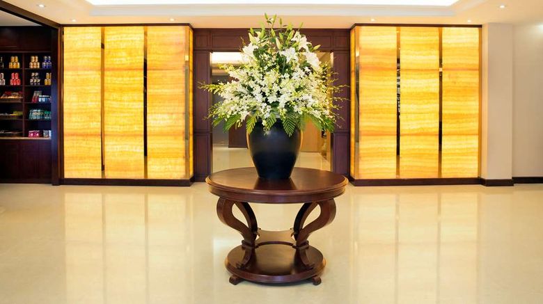<b>Hilton Garden Inn Hanoi Lobby</b>. Images powered by <a href="https://iceportal.shijigroup.com/" title="IcePortal" target="_blank">IcePortal</a>.